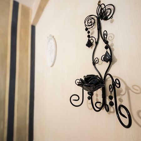 加埃塔Un Ospite A Fontania住宿加早餐旅馆 外观 照片